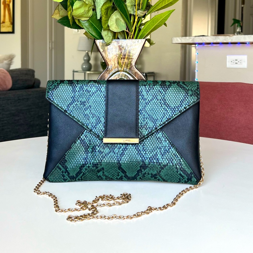 Green Crocodile Luci Envelope Clutch